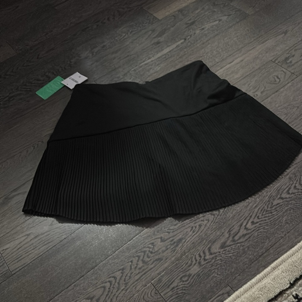 Black Pleated Women's Athletic Skirt Sz M - Picture 6 of 10